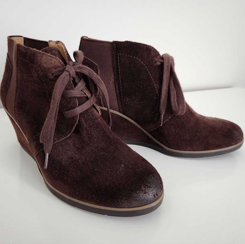 FRANCO SARTO Armelle Brown Suede Leather Wedge Ankle Booties Size 8